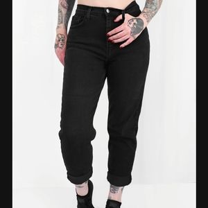 Foxblood High-Rise Black Women’s Jeans — Classic Fit